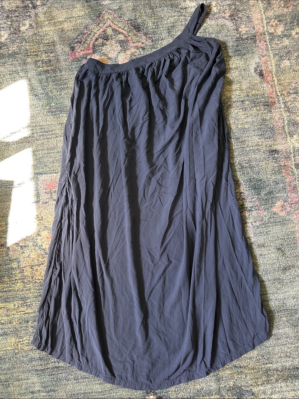 Old Navy Asymmetrical One-Shoulder Navy Flowy Maxi Dress Size Large Like New!